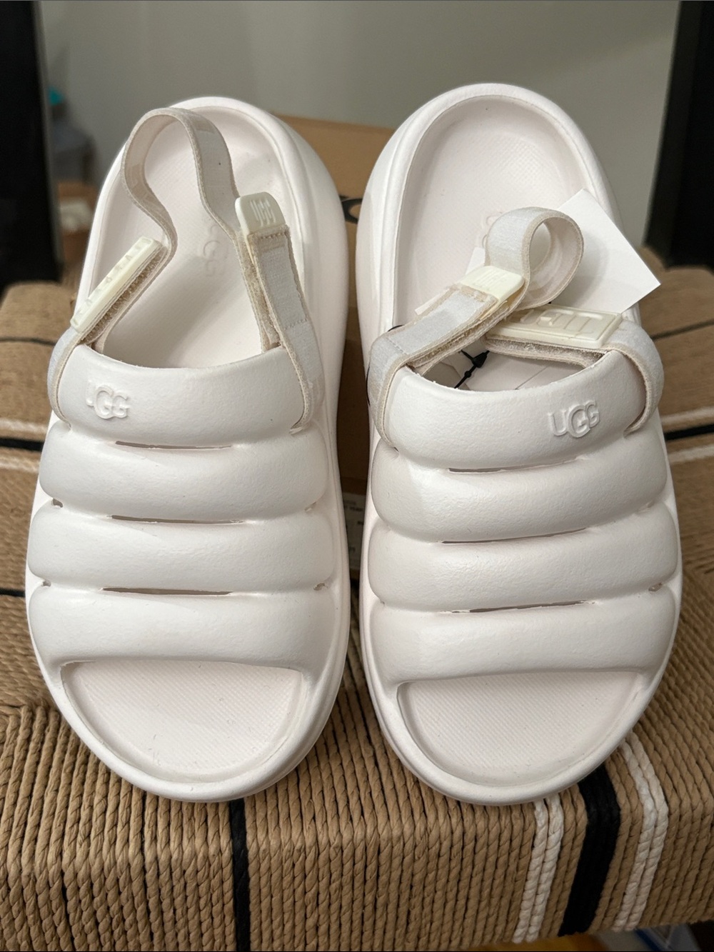 NEW UGG kids sport yeah slide in white 13